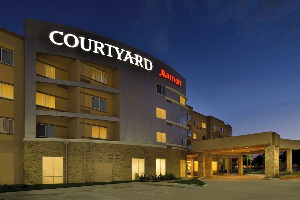 undefined Courtyard by Marriott Houston NW/290 Corridor 5