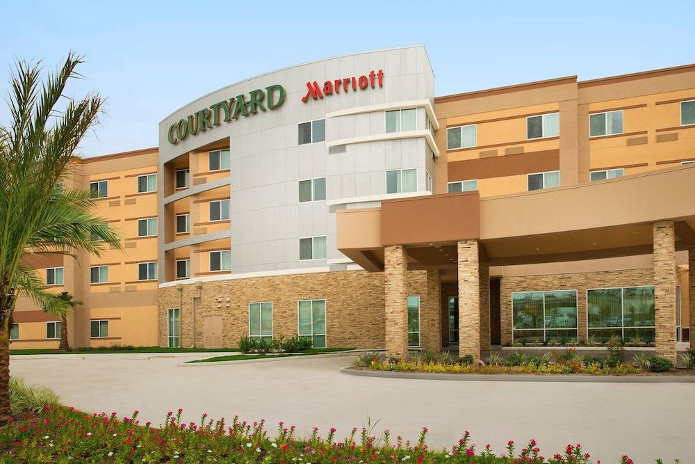 undefined Courtyard by Marriott Houston NW/290 Corridor 4