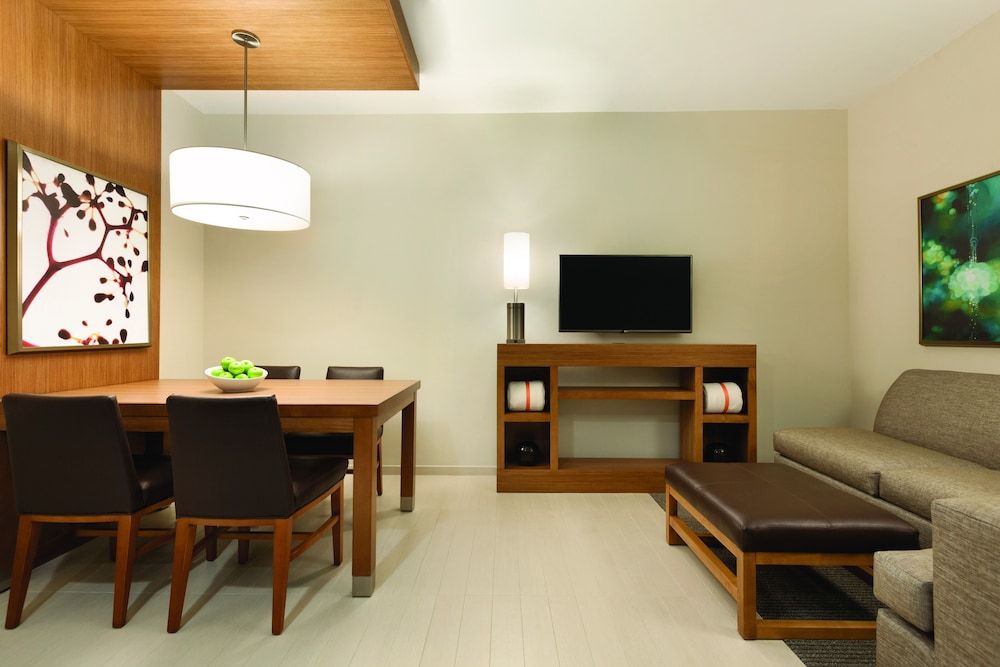 undefined Hyatt Place at Anaheim Resort/Convention Center 3