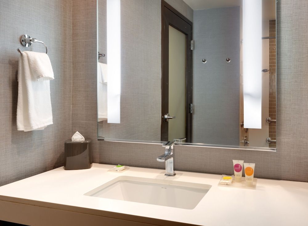 undefined Hyatt Place at Anaheim Resort/Convention Center 9