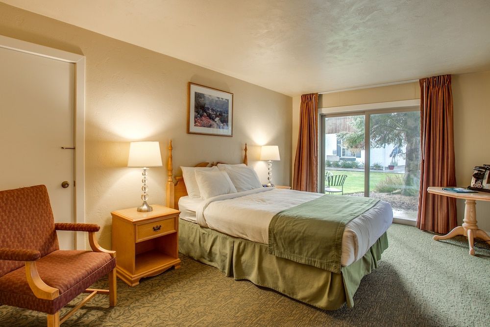 Der Ritterhof Inn Standard Room, 1 Queen Bed (No Pets Allowed) 2