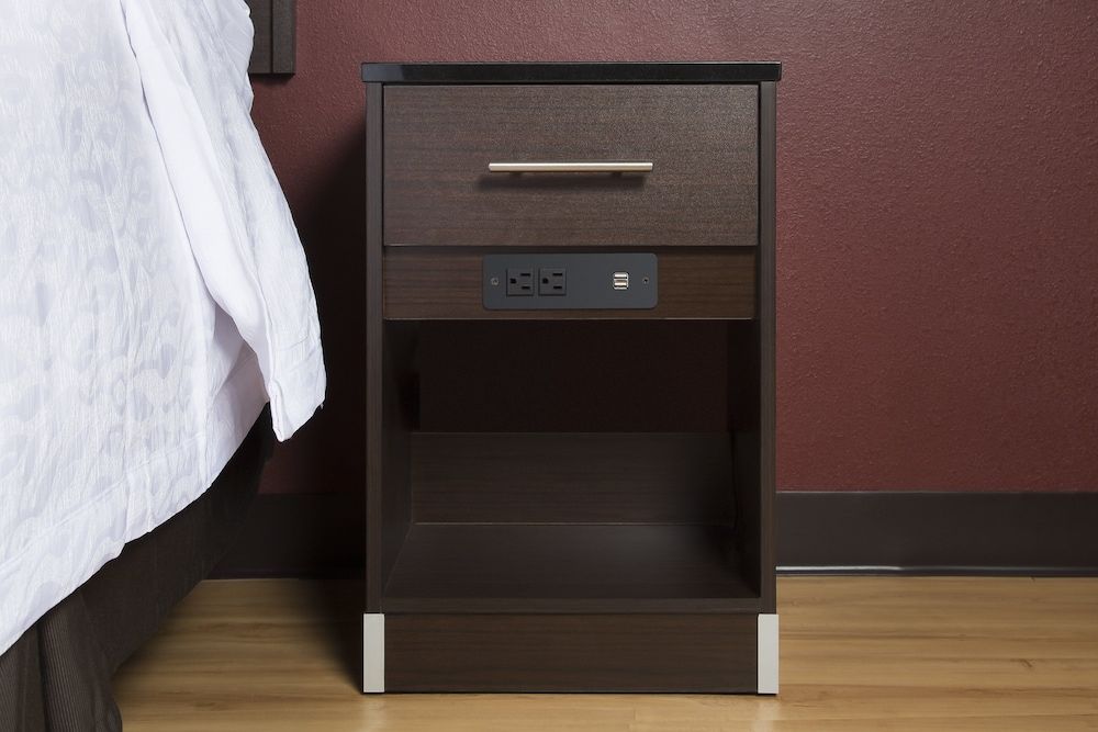 Red Roof Inn PLUS+ Birmingham East - Irondale/ Airport Superior Room, 1 King Bed (Smoke Free) 4