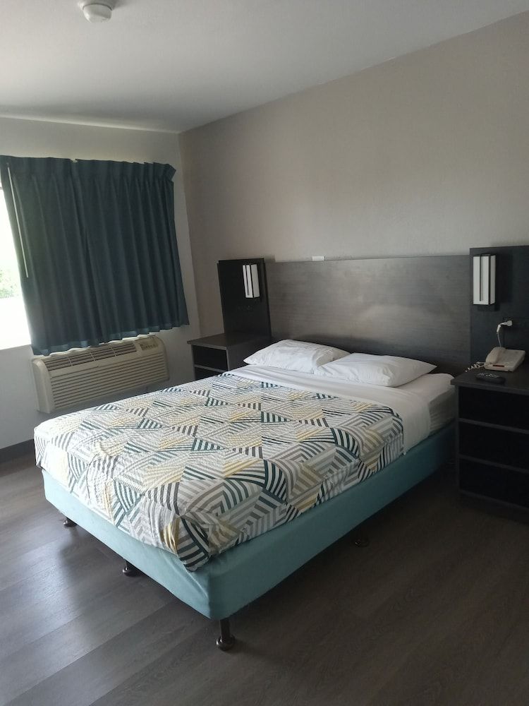 Deluxe Room, 1 Double Bed, Accessible, Non Smoking