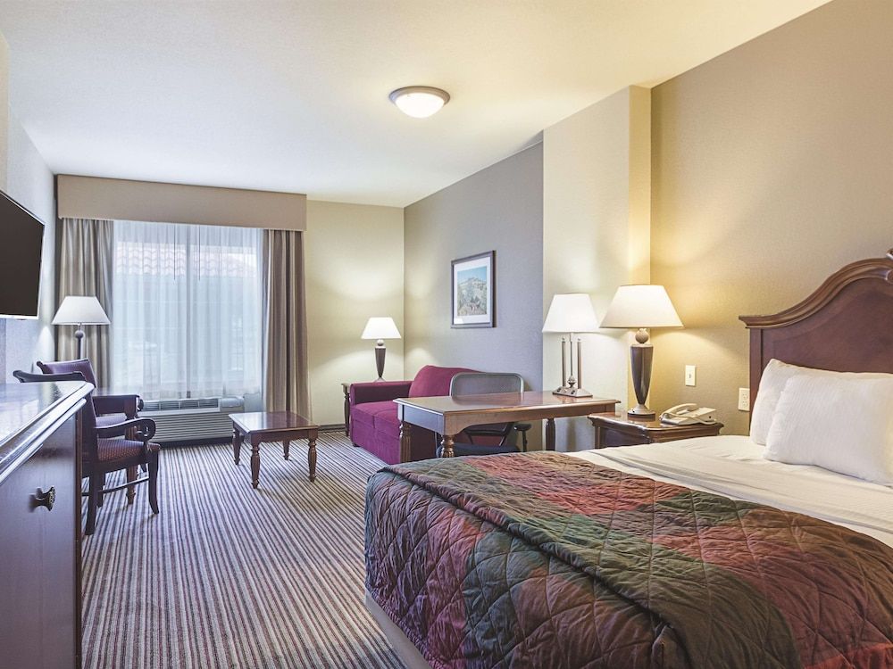 Room, 1 Queen Bed, Accessible (Mobility Accessible)
