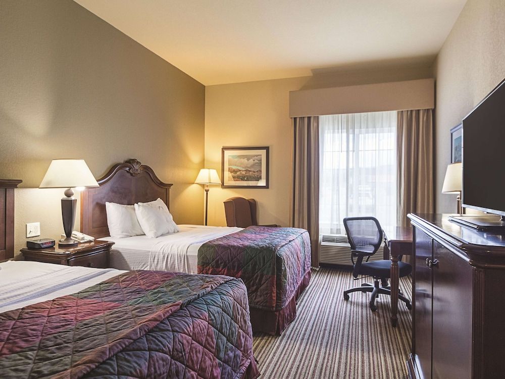 Room, 2 Queen Beds, Accessible (Mobility Accessible)