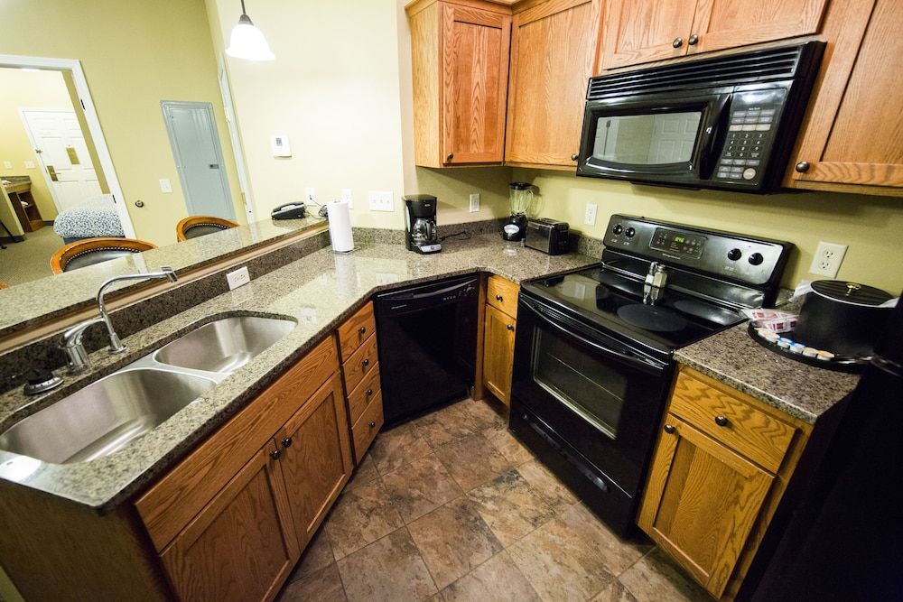 Bridges Bay Resort Superior Suite 4