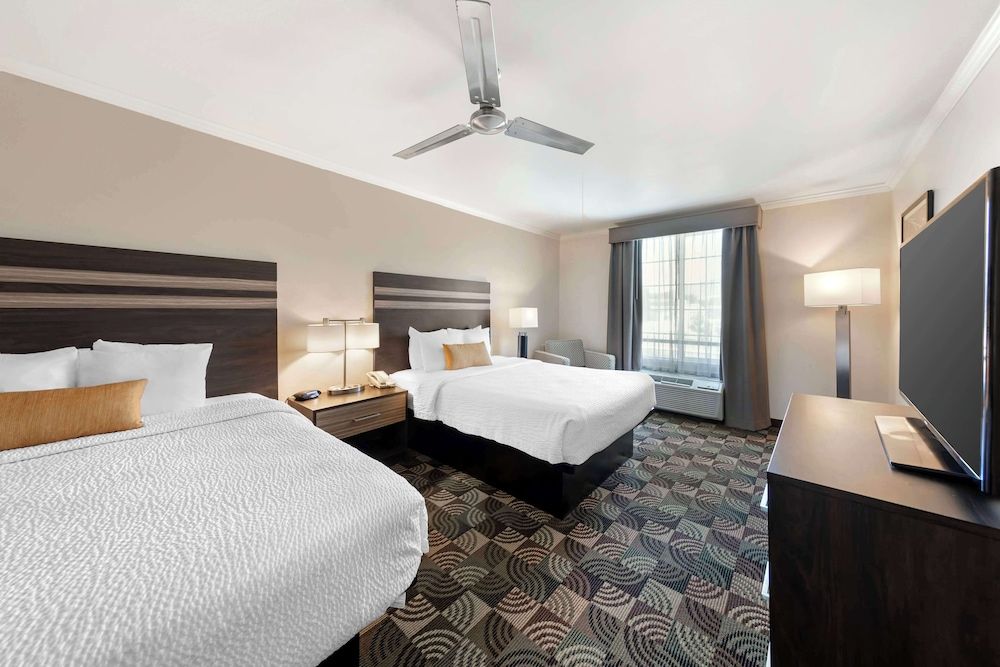 Family Suite, 2 Queen Beds, Non Smoking (Living Room;with Sofabed)