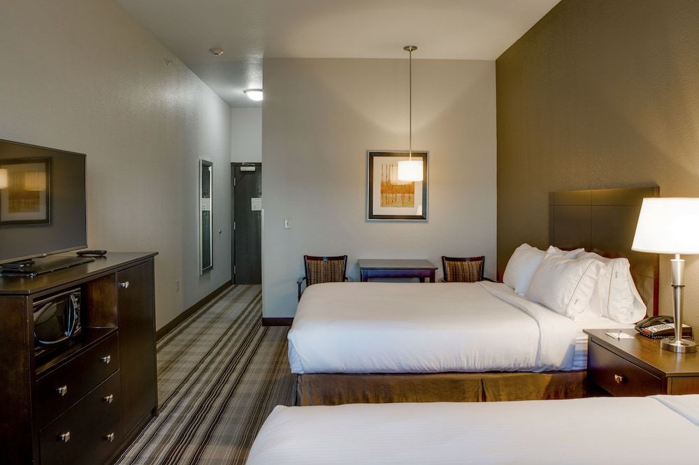 Standard Room, 2 Queen Beds, Accessible (Mobility, Accessible Tub)