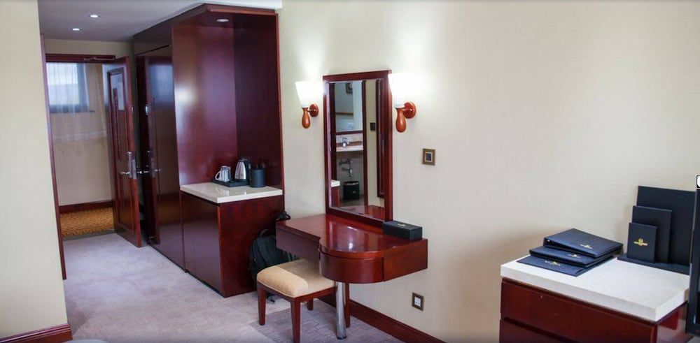 Grand Legacy Hotel Standard Double Room 5