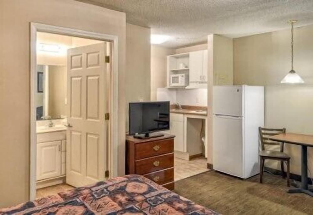 Studio, 1 Queen Bed