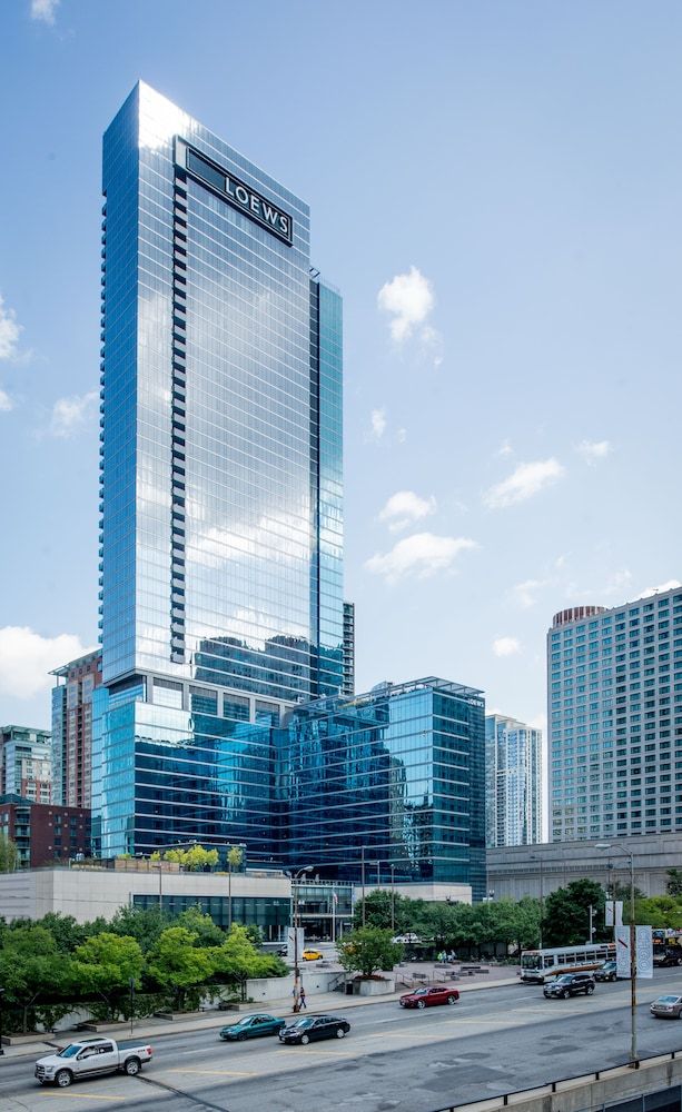 undefined Loews Chicago Hotel 4