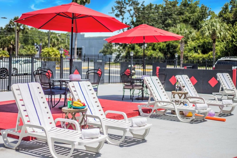 undefined Seasons Florida Resort 8