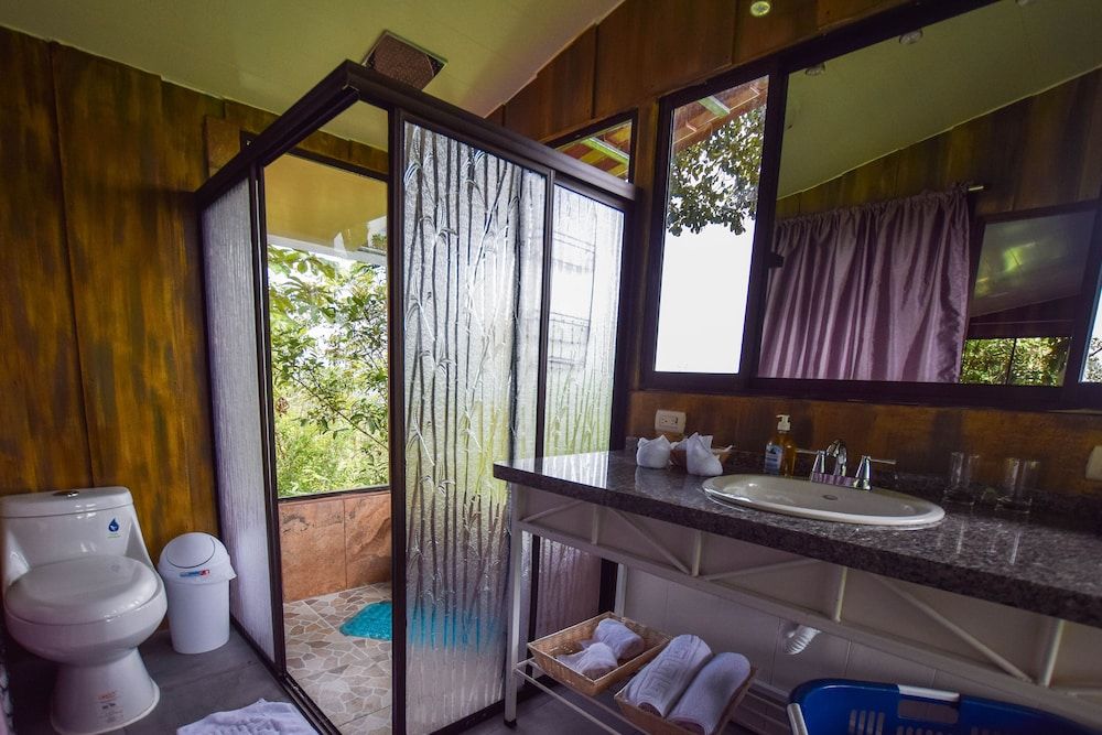 Arenal Waterfall Lodge Villas Family Chalet, 2 Bedrooms, Kitchen, Mountain View 5