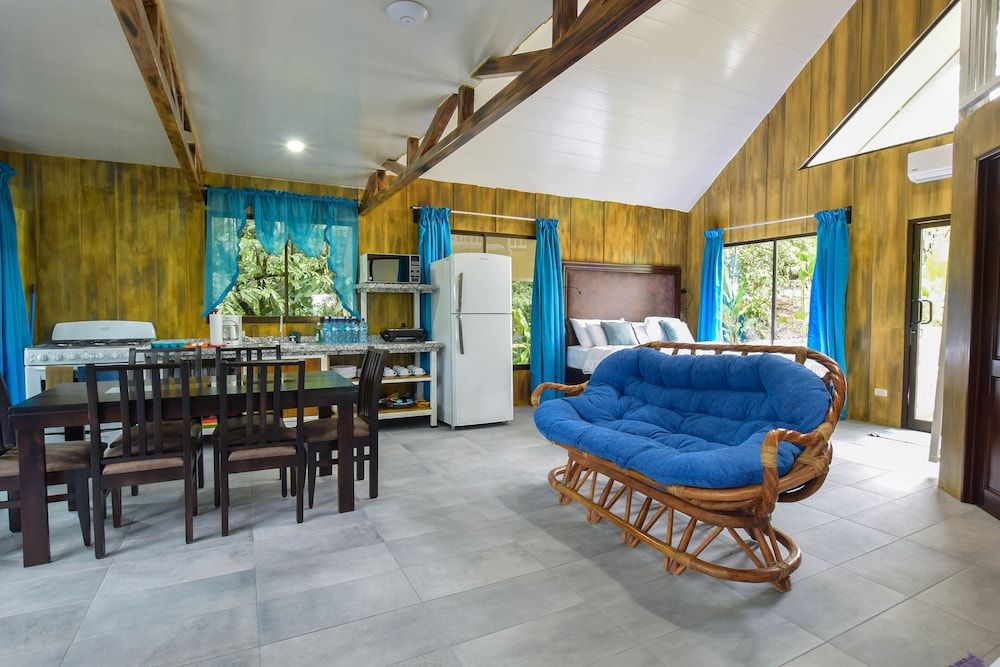 Arenal Waterfall Lodge Villas Family Chalet, 2 Bedrooms, Kitchen, Mountain View 2