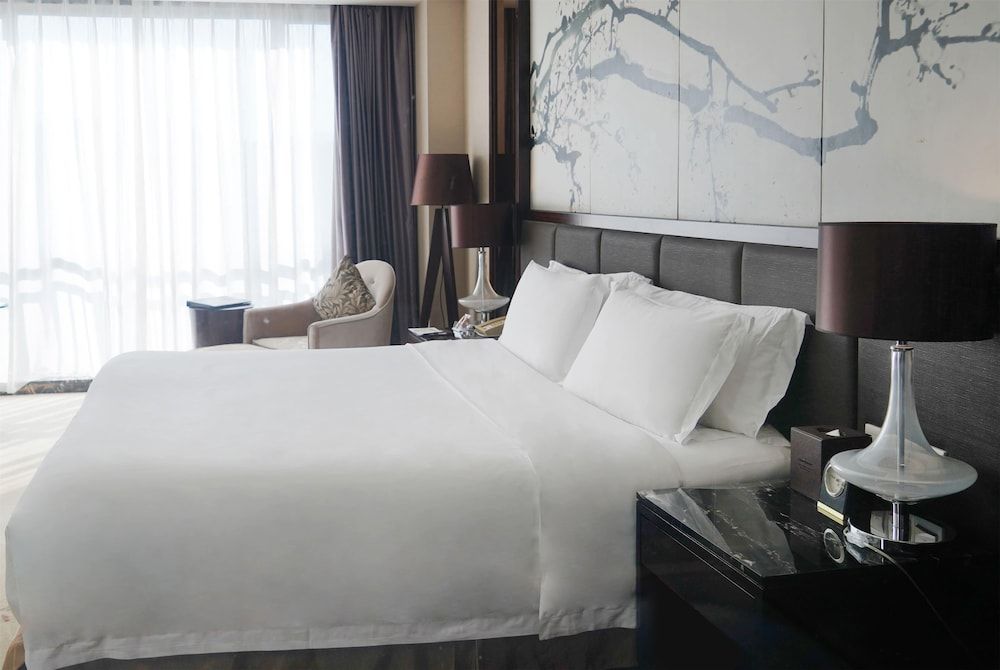 Superior Room, 1 King Bed
