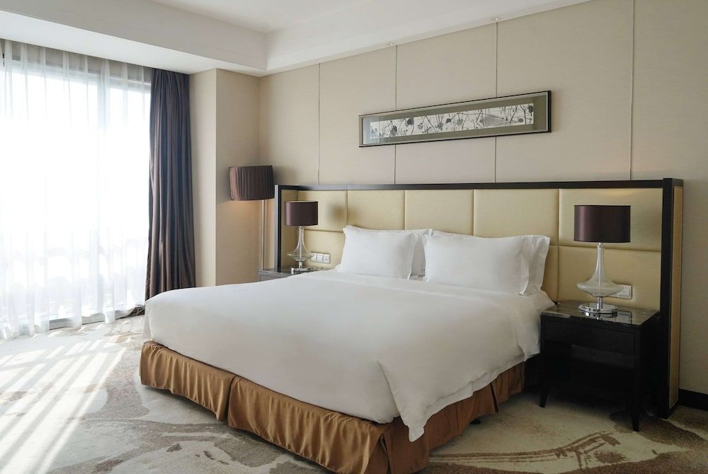 Superior Suite, 1 King Bed