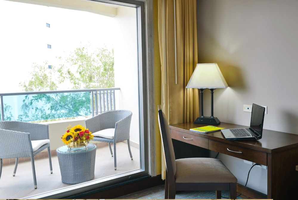 Junior Suite, 1 King Bed