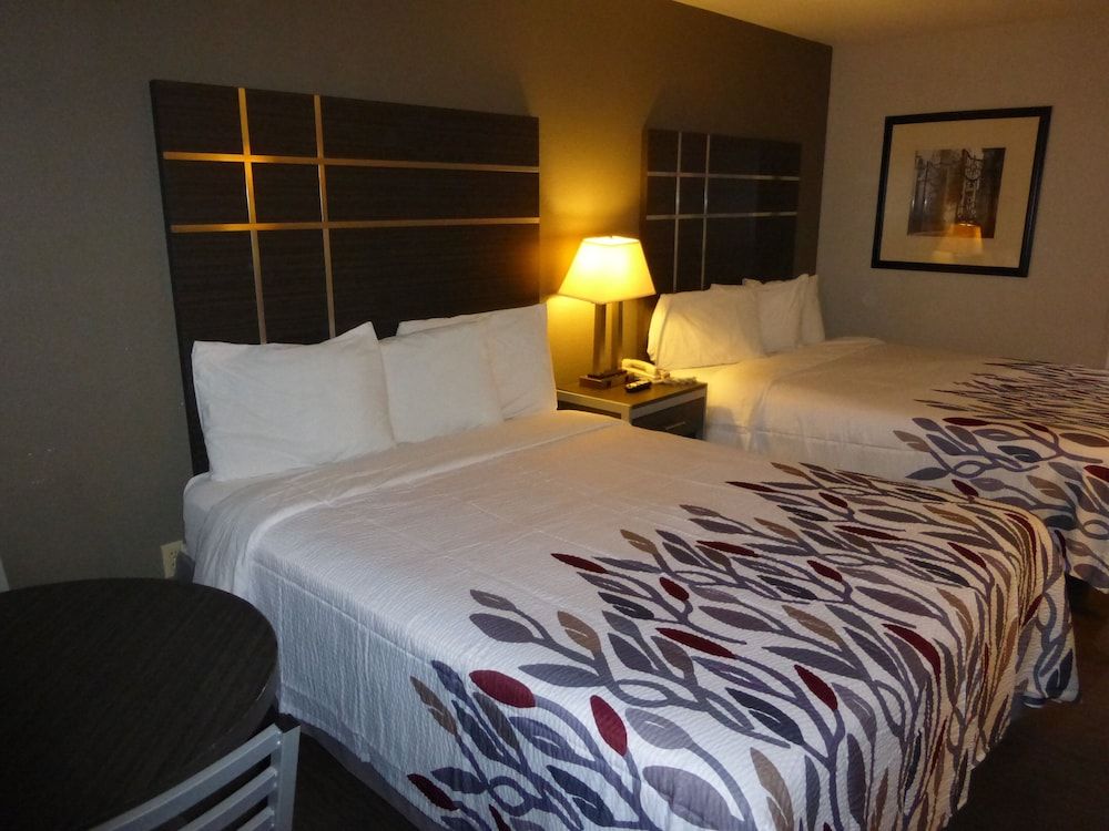 Deluxe Room, 2 Queen Beds, Non Smoking