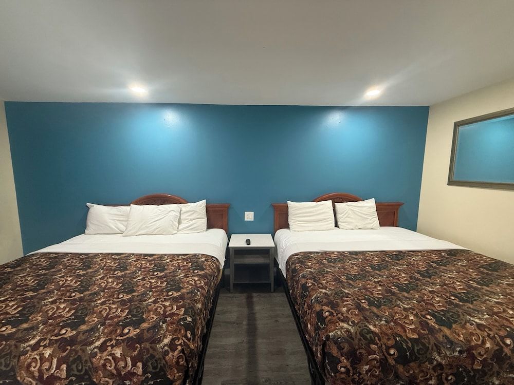 2 King Beds, Non Smoking
