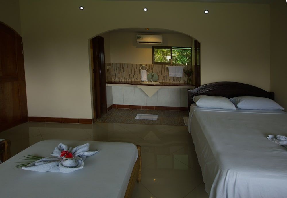 Rancho Corcovado Lodge Superior Room (A/C)