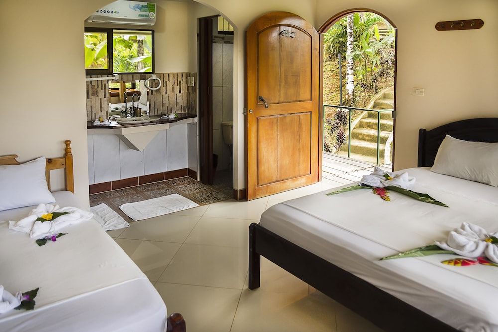Rancho Corcovado Lodge Superior Room (A/C) 10