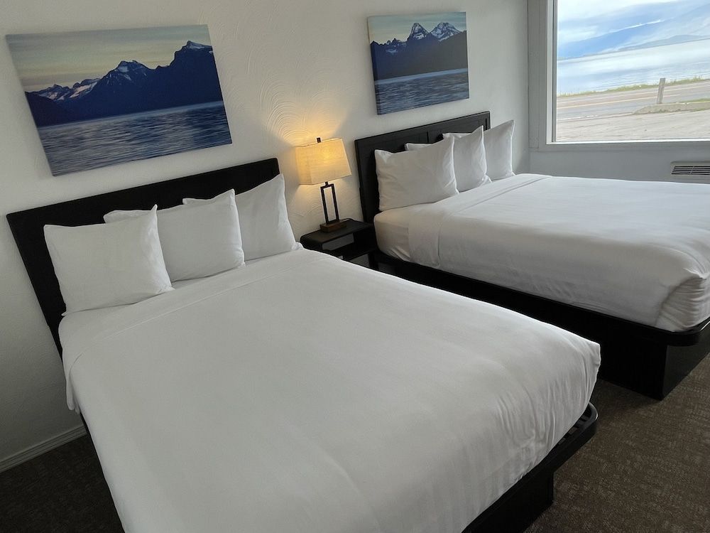Americas Best Value Inn Polson Room, 2 Double Beds, Lake View (Partial) 2