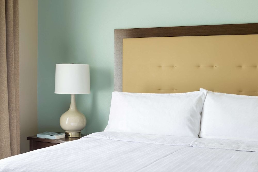 Studio Suite, 1 King Bed, Accessible, Bathtub