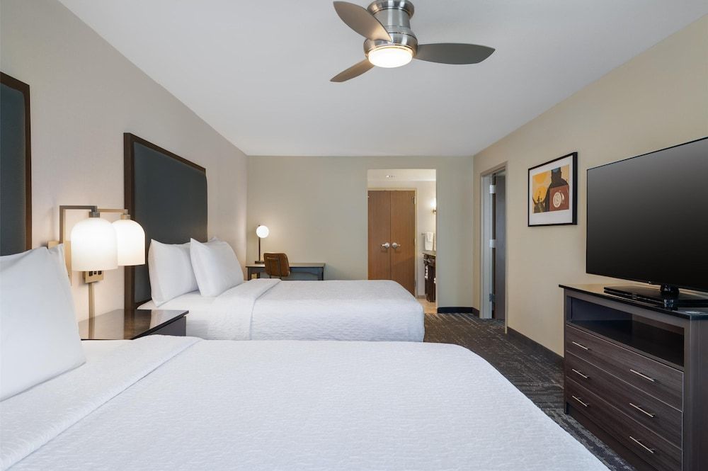 Studio, 2 Queen Beds, Accessible, Non Smoking (Hearing)