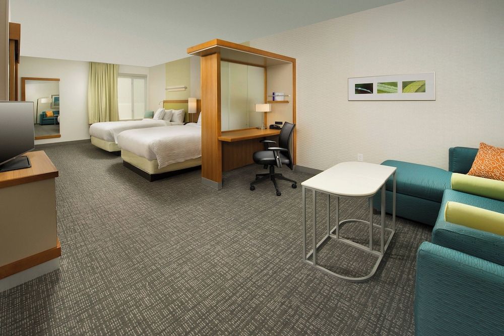 Studio, Multiple Beds (Mobility Accessible, Tub)