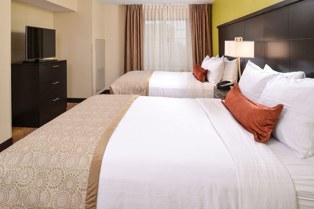 Suite, 1 Bedroom, Accessible, Kitchen (Accessible Tub)