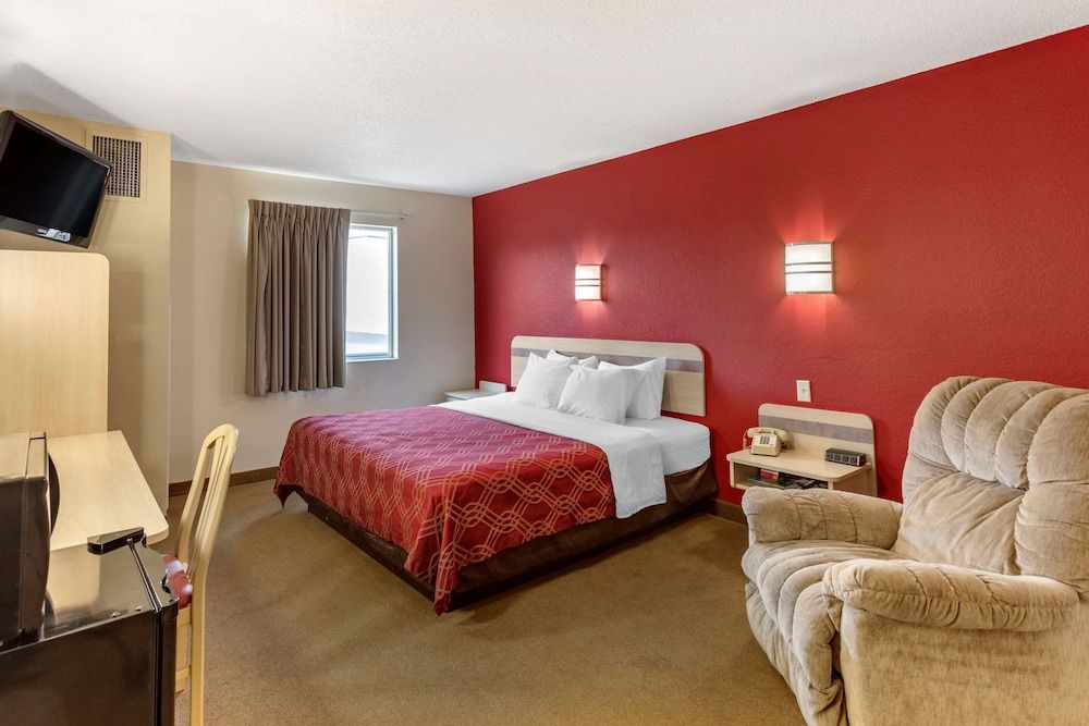 Room, 1 King Bed, Accessible, Non Smoking