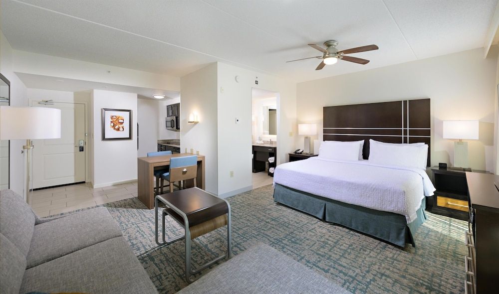 undefined Homewood Suites Atlanta Airport North 9