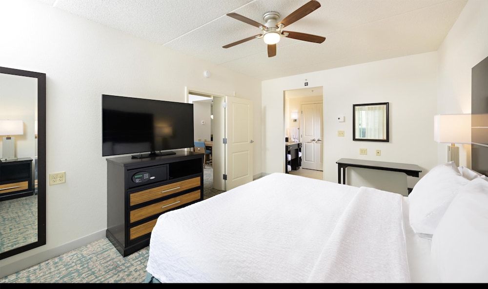 undefined Homewood Suites Atlanta Airport North 7