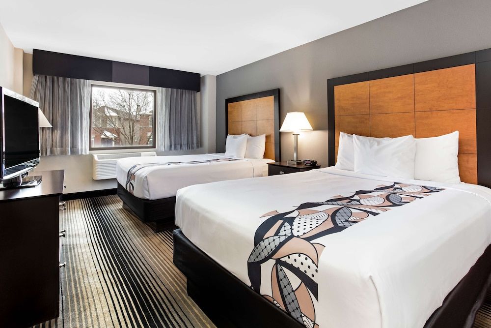 undefined Best Western Plus Hyde Park Chicago Hotel 6