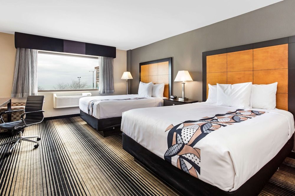 undefined Best Western Plus Hyde Park Chicago Hotel 10