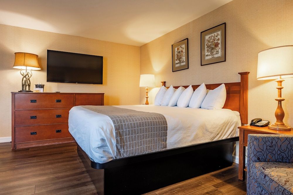 The Wolfeboro Inn Junior Studio Suite