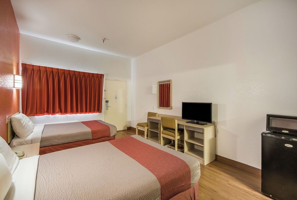 Room, 2 Double Beds, Smoking