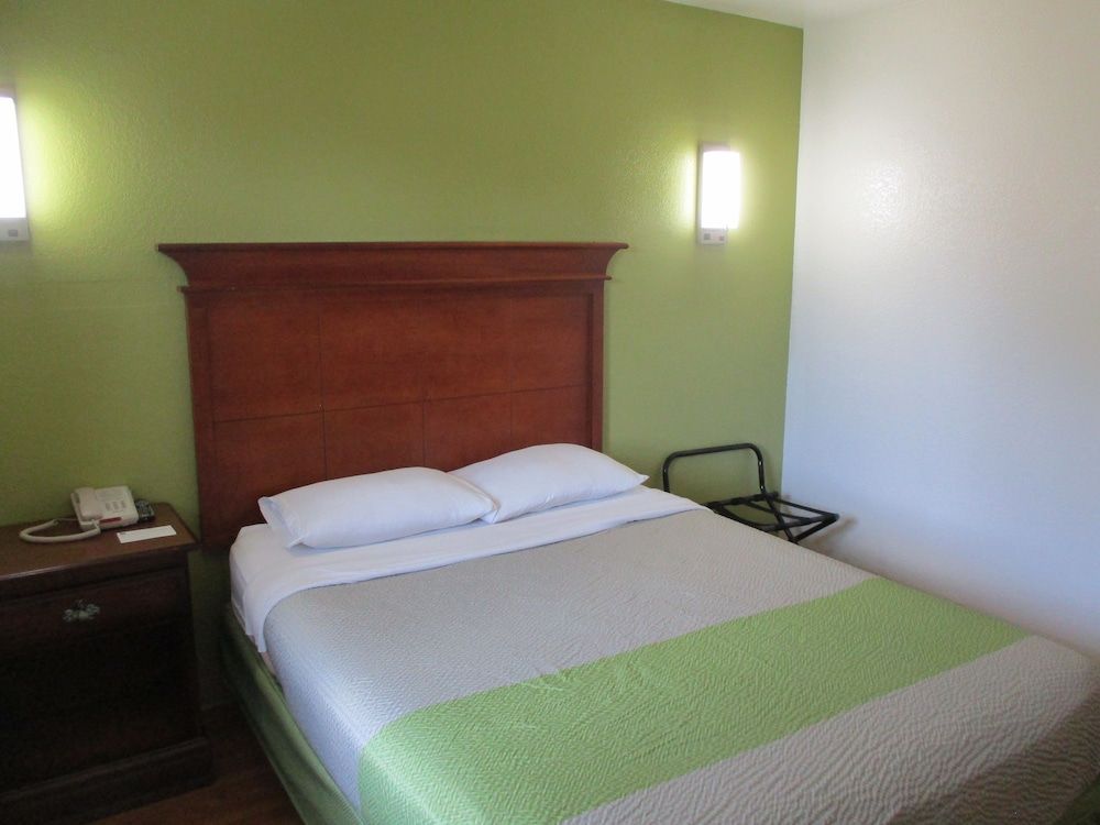 Standard Room, 1 Double Bed, Accessible, Non Smoking