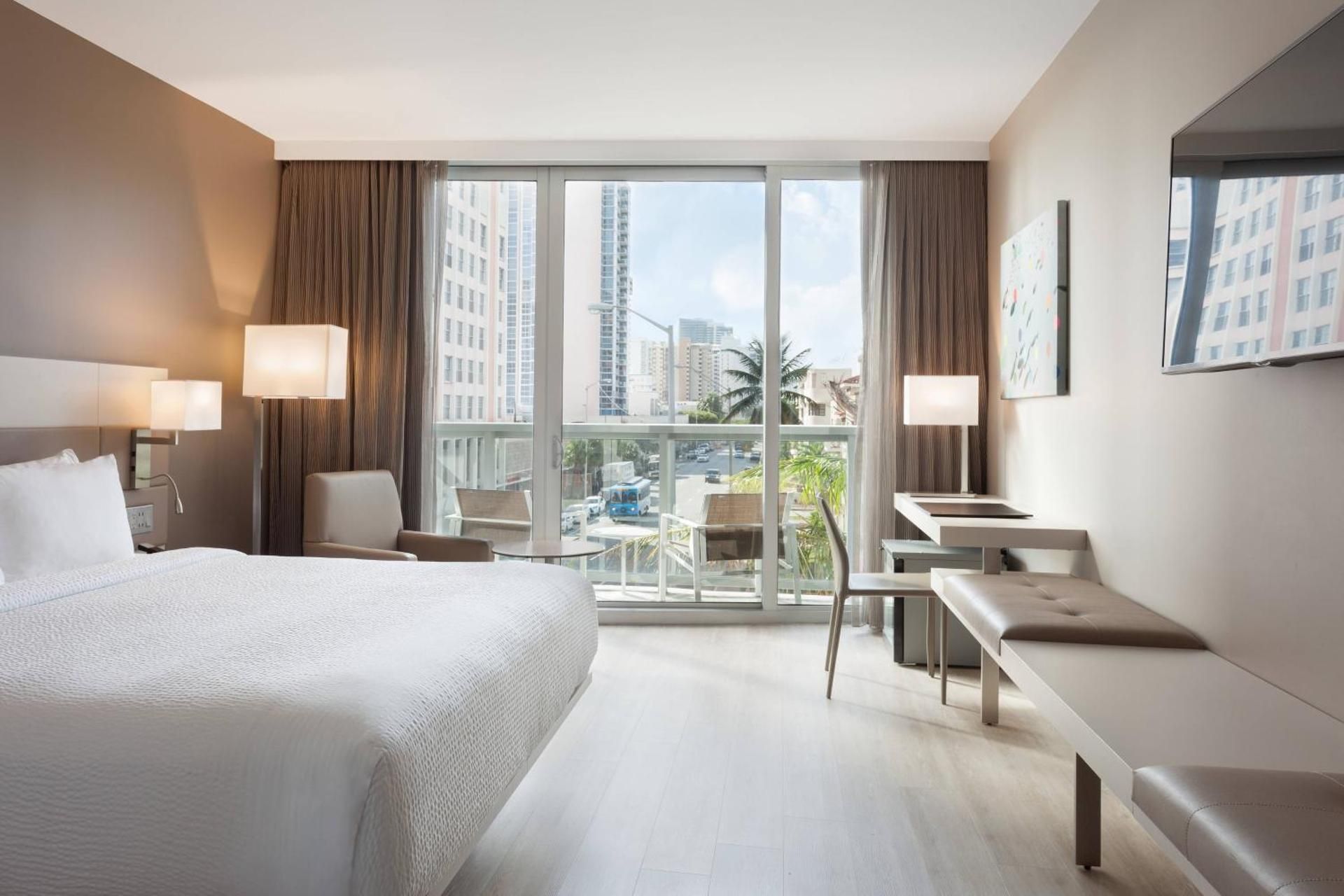 undefined AC Hotel by Marriott Miami Beach 7