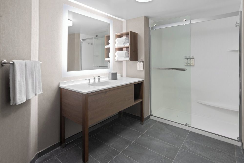 Staybridge Suites Rehoboth Beach by IHG Suite, 1 Bedroom, Balcony 4