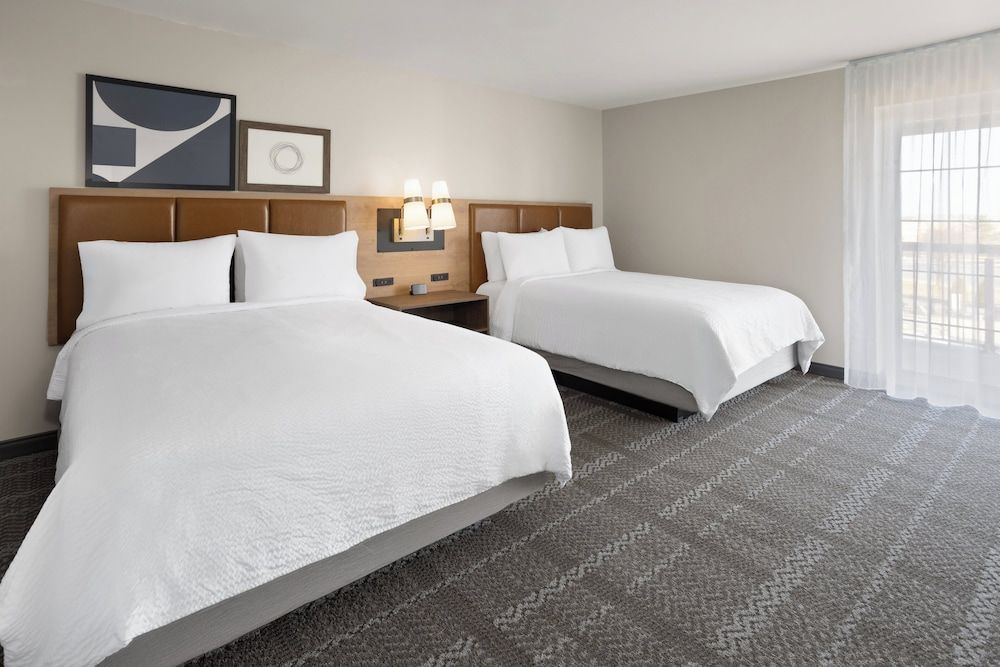 Staybridge Suites Rehoboth Beach by IHG Suite, 1 Bedroom, Balcony 3