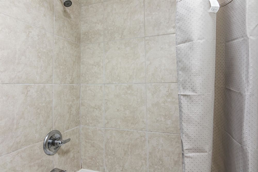 Motel 6 Texarkana, AR Standard Room, 2 Double Beds, Non Smoking 5