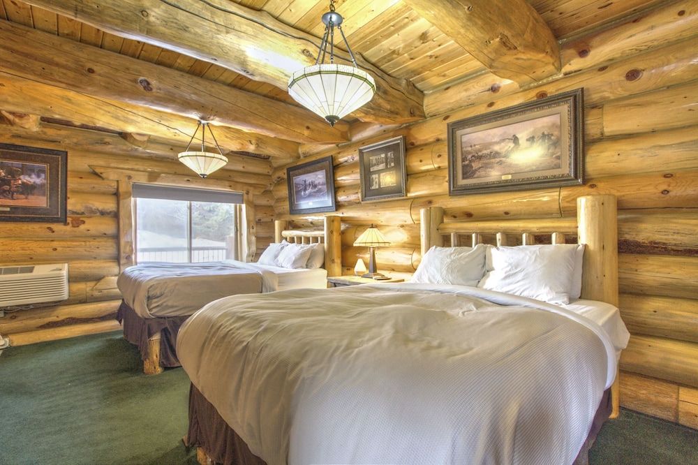 Family Cabin, Private Bathroom (South Fork Series)