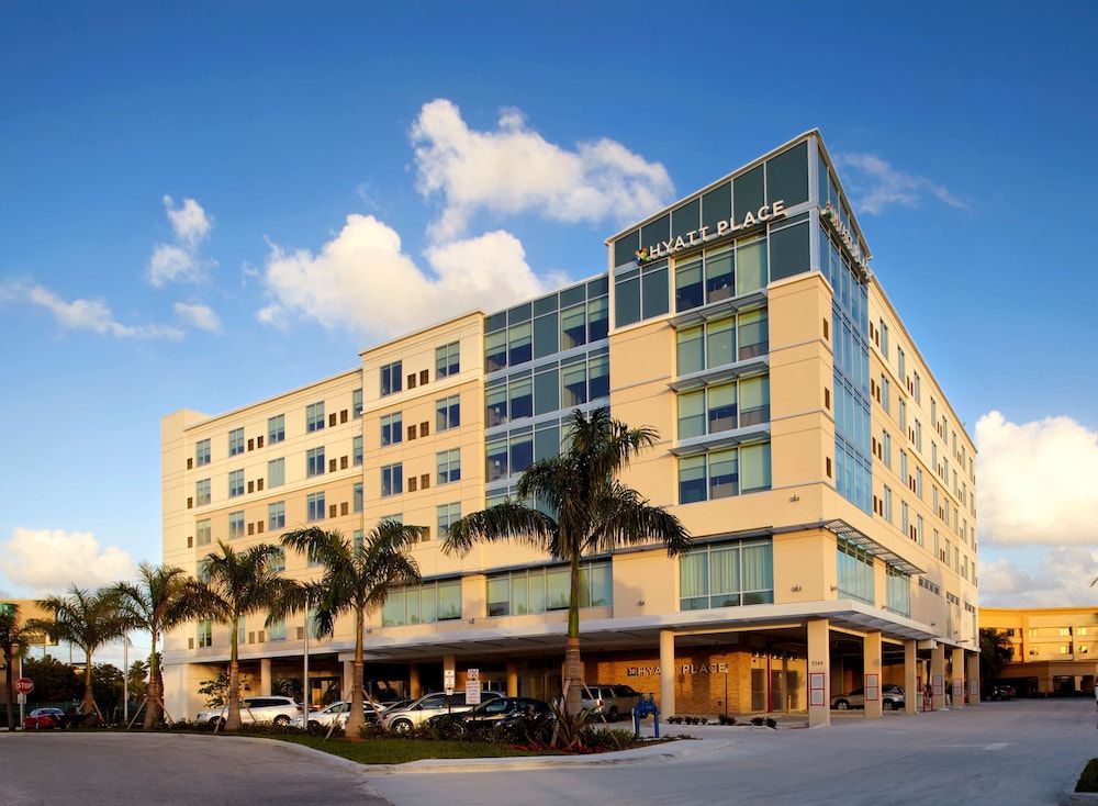 undefined Hyatt Place Miami Airport-East 3