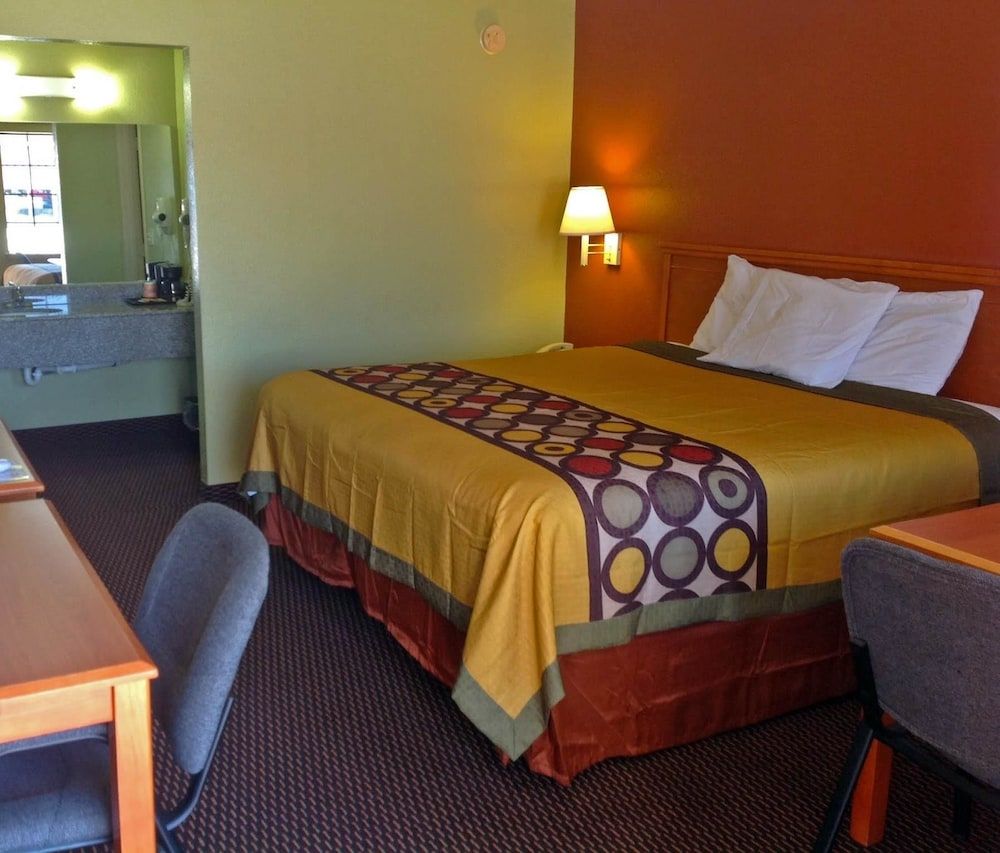 Room, 1 King Bed, Non Smoking