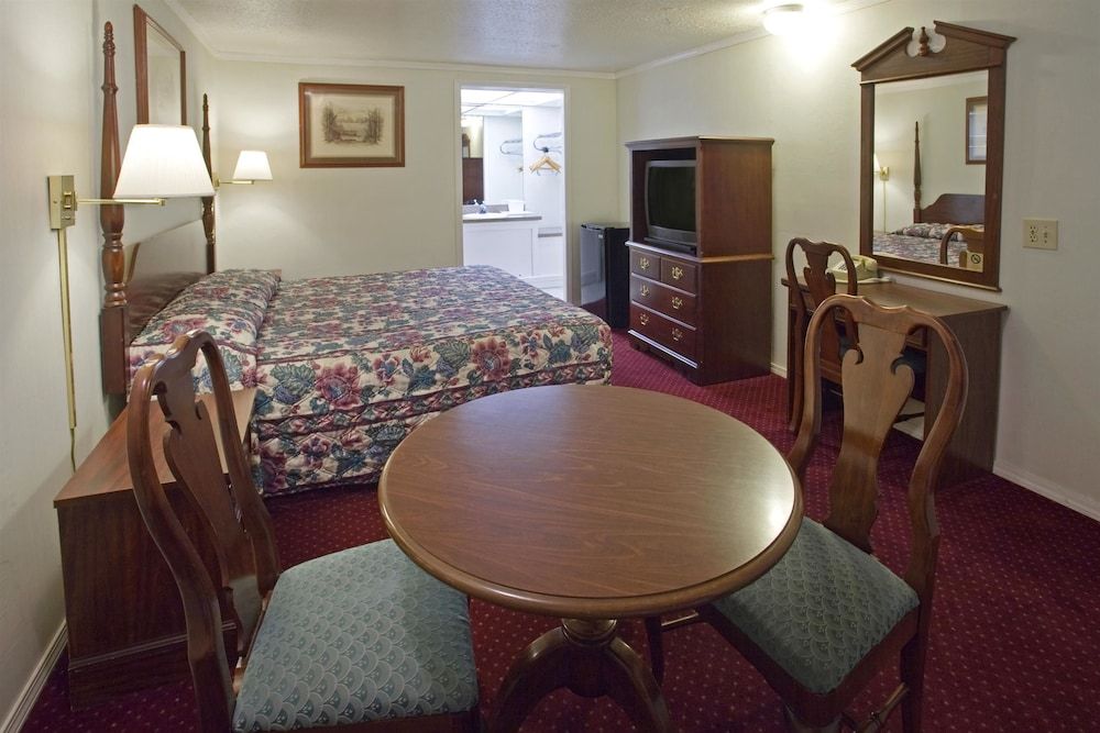 Room, 1 Queen Bed, Non Smoking