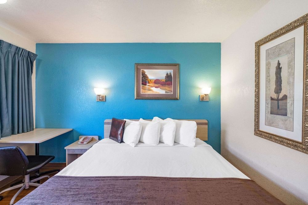 Room, 1 Queen Bed, Non Smoking