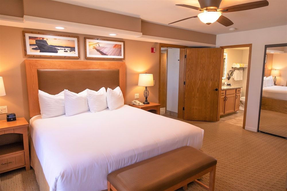 undefined Tahoe Beach & Ski Club 10