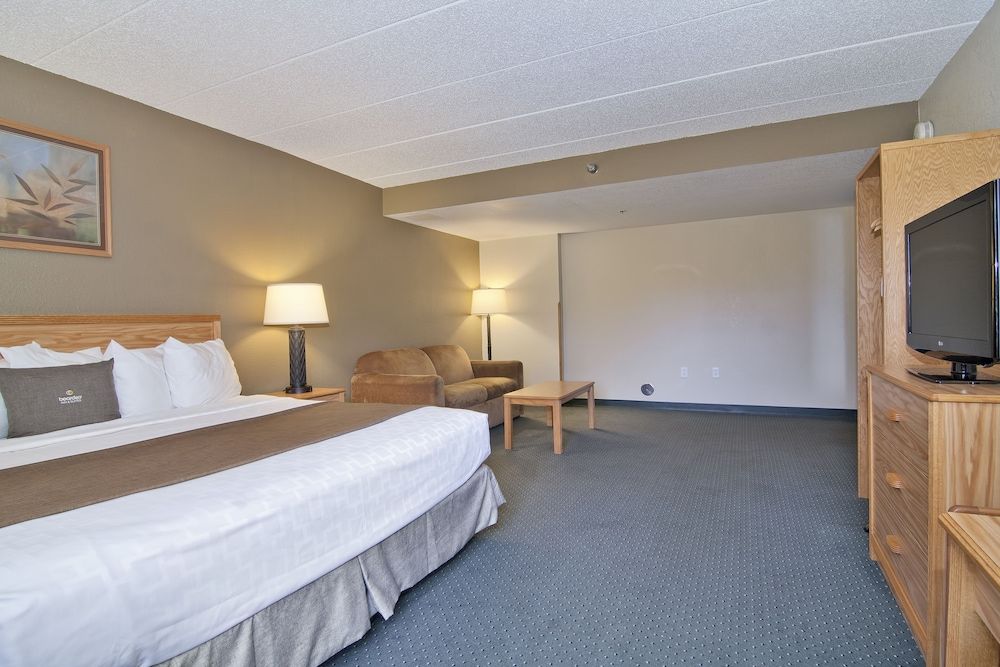Family Suite, 1 King Bed, Non Smoking