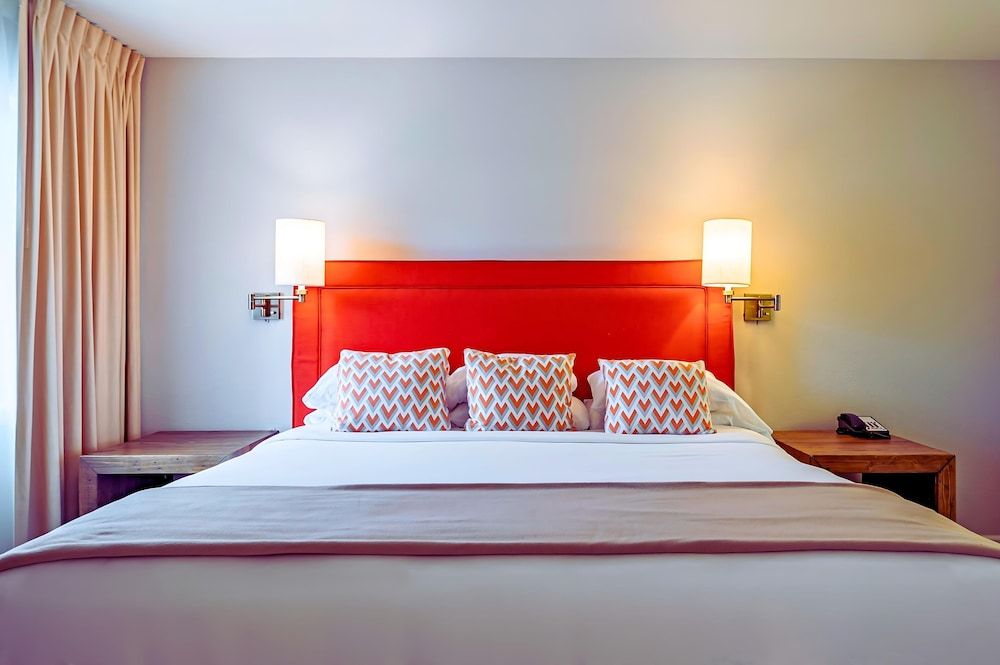 Suite, 1 King Bed